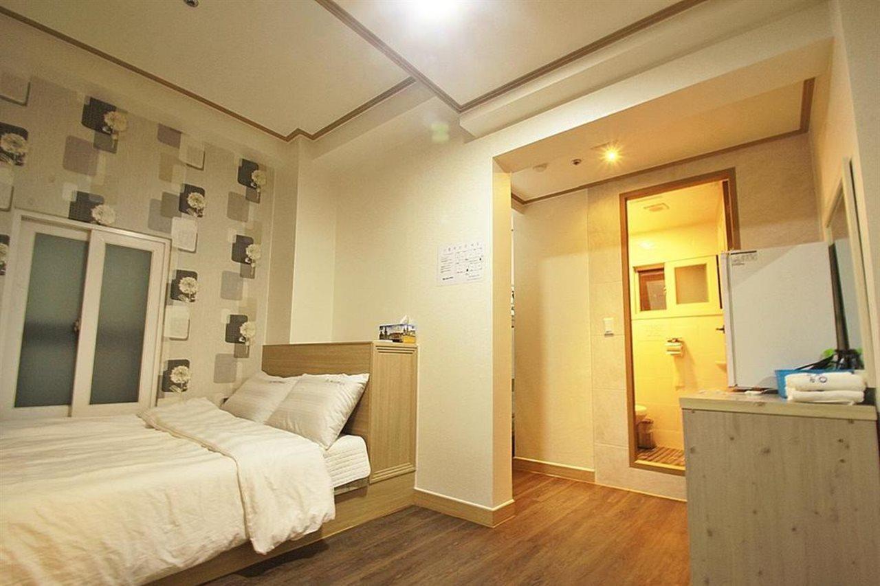 Eel Guesthouse โซล ภายนอก รูปภาพ