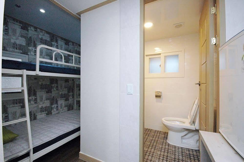 Eel Guesthouse โซล ภายนอก รูปภาพ